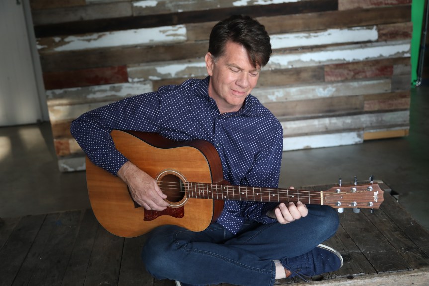 Chris St John Delivers Heartfelt Emotion on “When Dreams&nbsp;End”